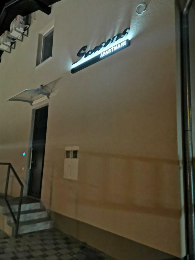 Seasons Apartmani Osijek Ngoại thất bức ảnh