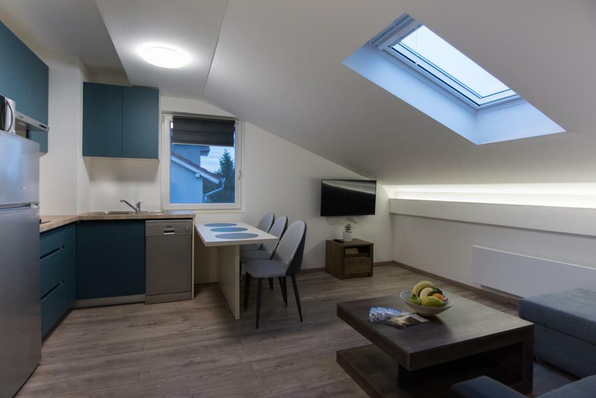 Seasons Apartmani Osijek Ngoại thất bức ảnh