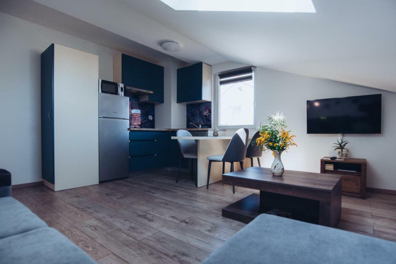Seasons Apartmani Osijek Ngoại thất bức ảnh
